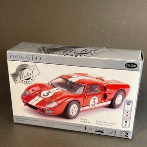 Ford GT40 Metal Body Model Kit new in box (1043)